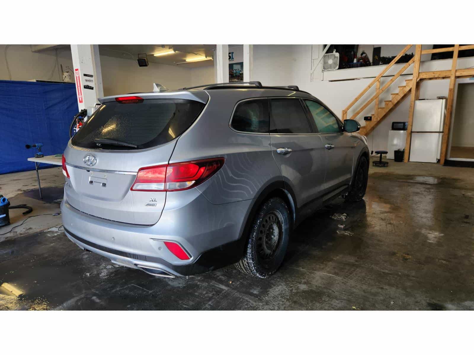 2018 Hyundai Santa Fe XL Premium - Image 4