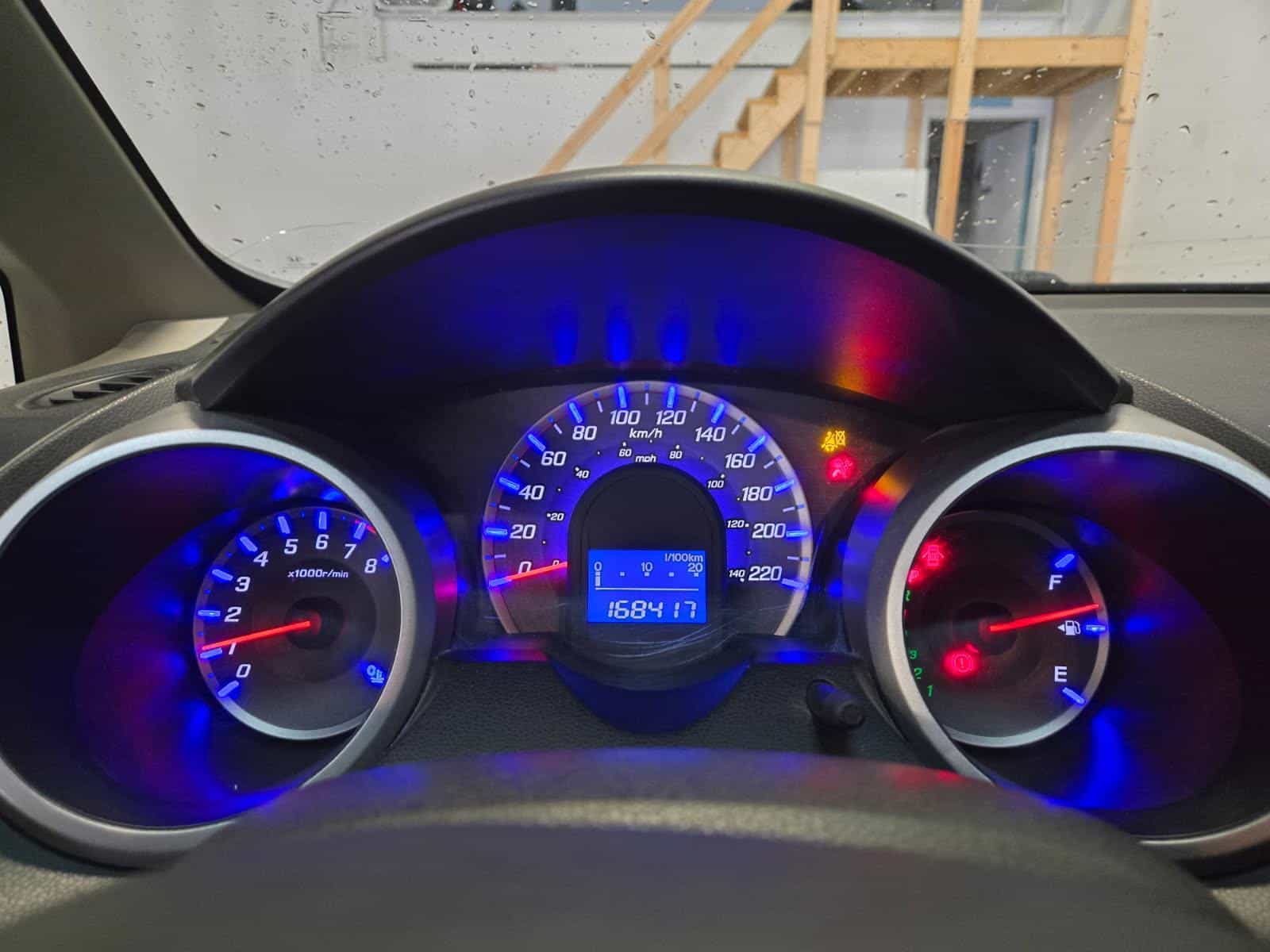 2013 Honda Fit LX - Image 15