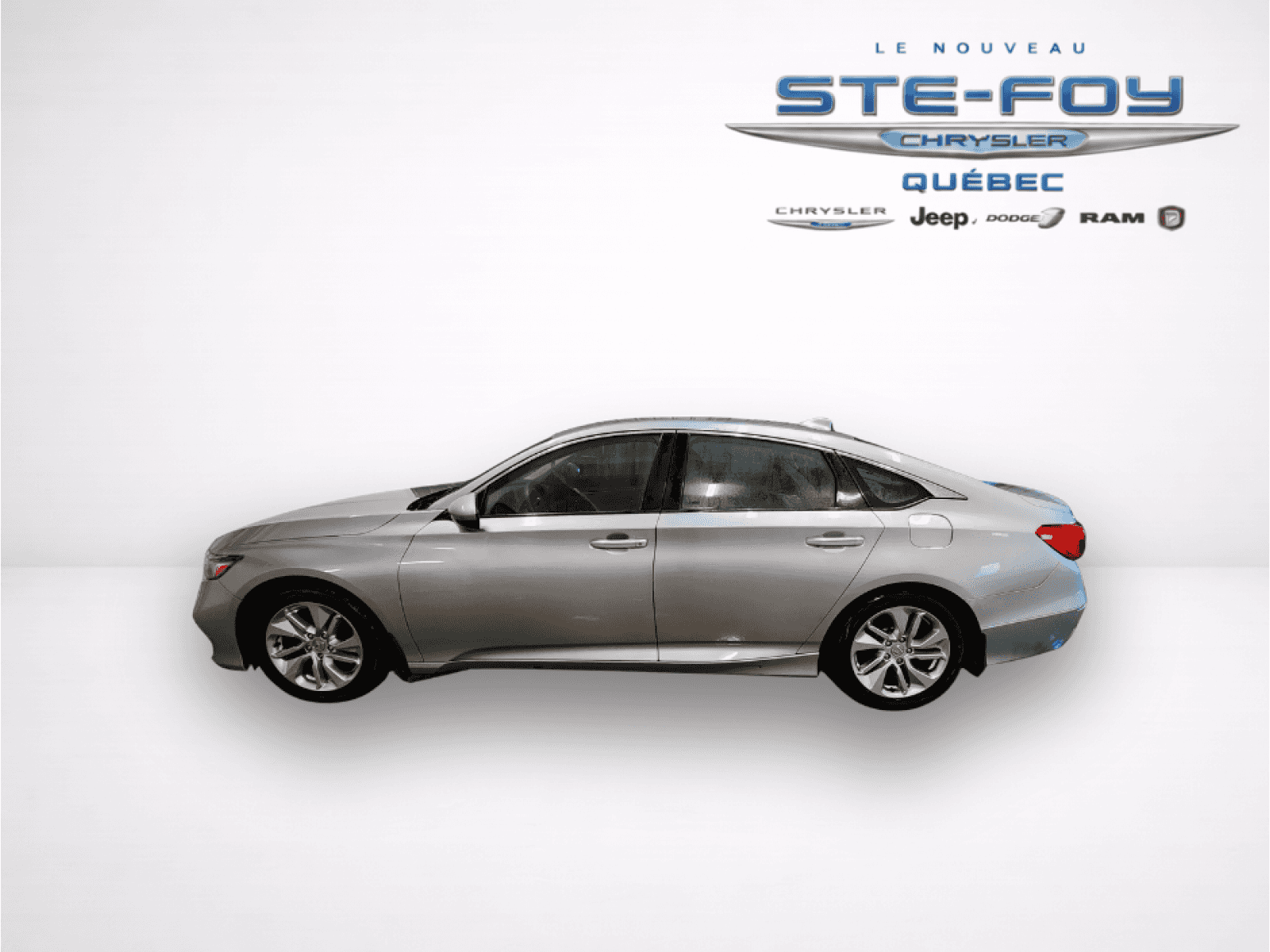 2018 Honda Accord LX - Image 7