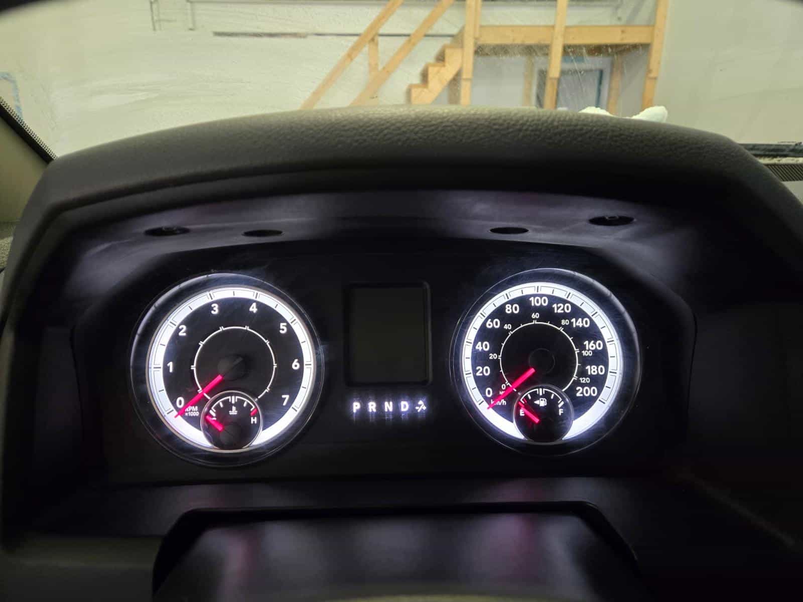 2017 RAM 1500 Outdoorsman - Image 13