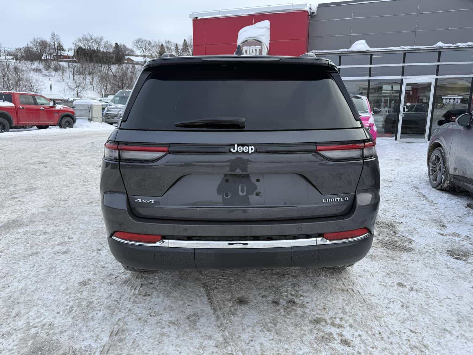 2024 Jeep Grand Cherokee Limited Limited - Image 5