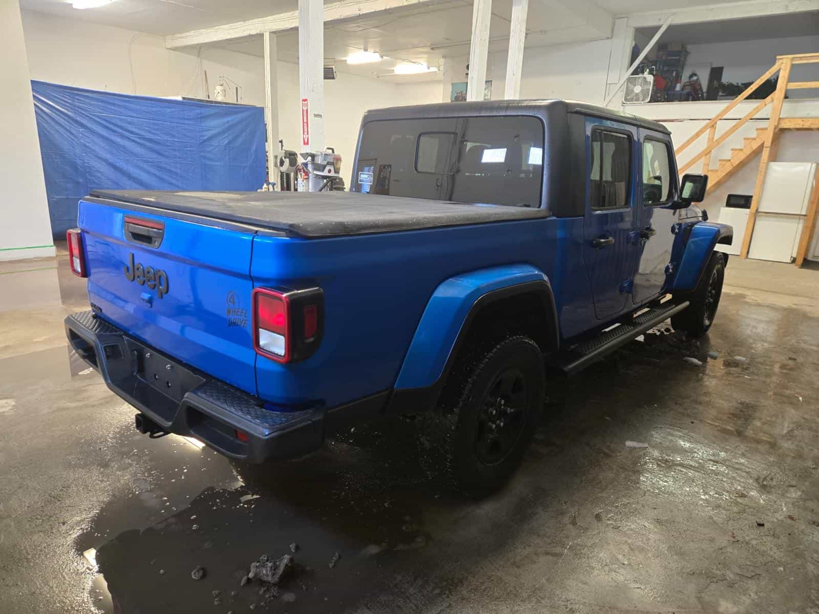 2025 Jeep Gladiator Sport Willys - Image 4