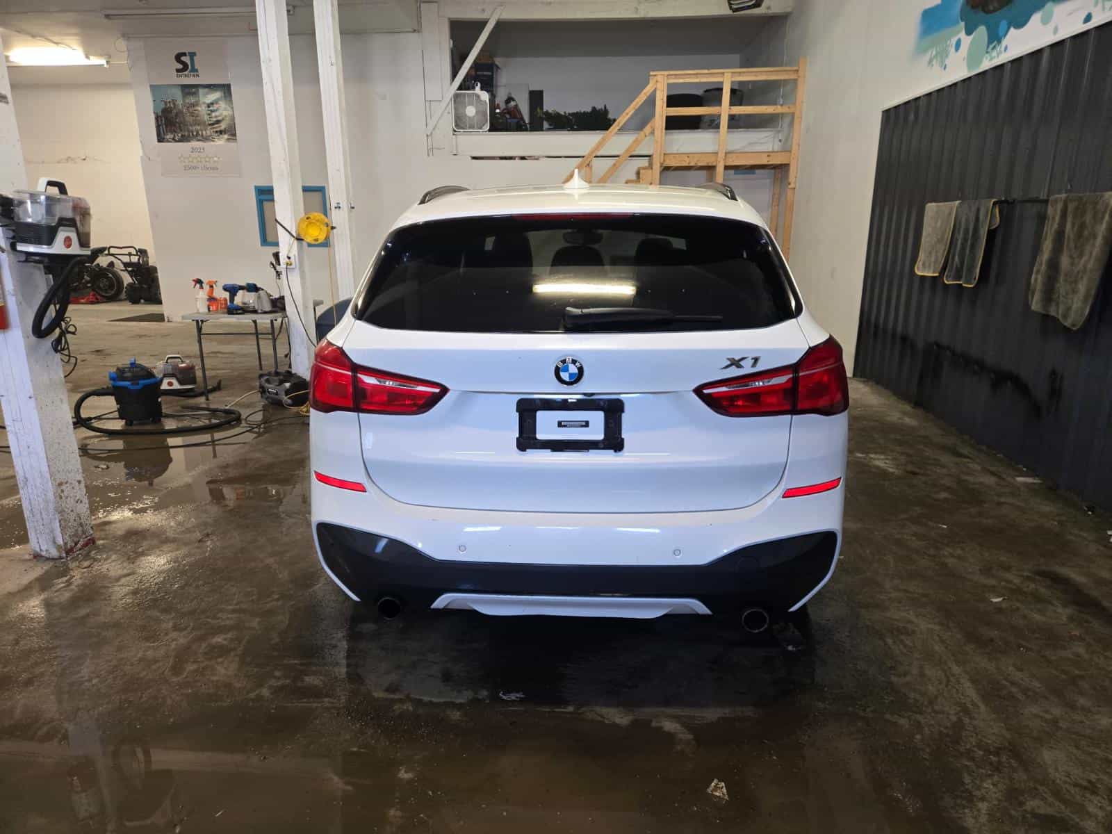 2016 BMW X1 xDrive28i - Image 5