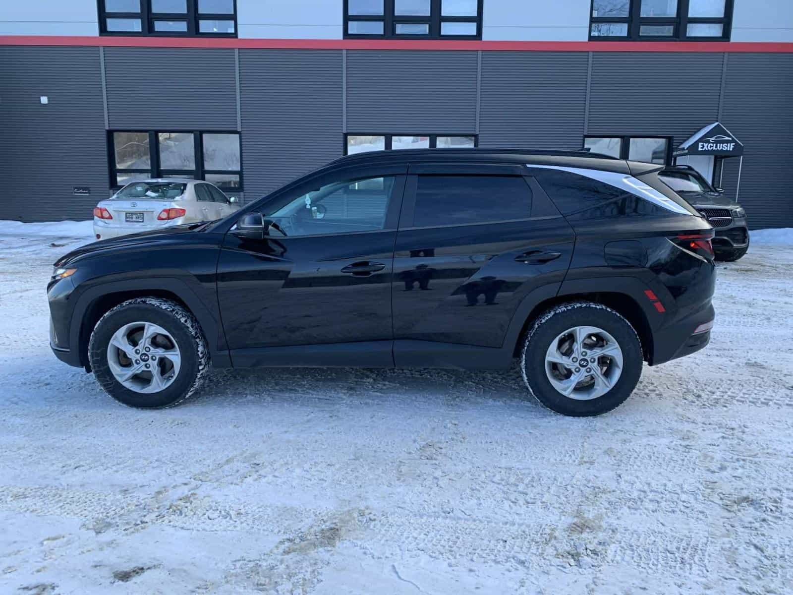 2022 Hyundai Tucson Essential - Image 3