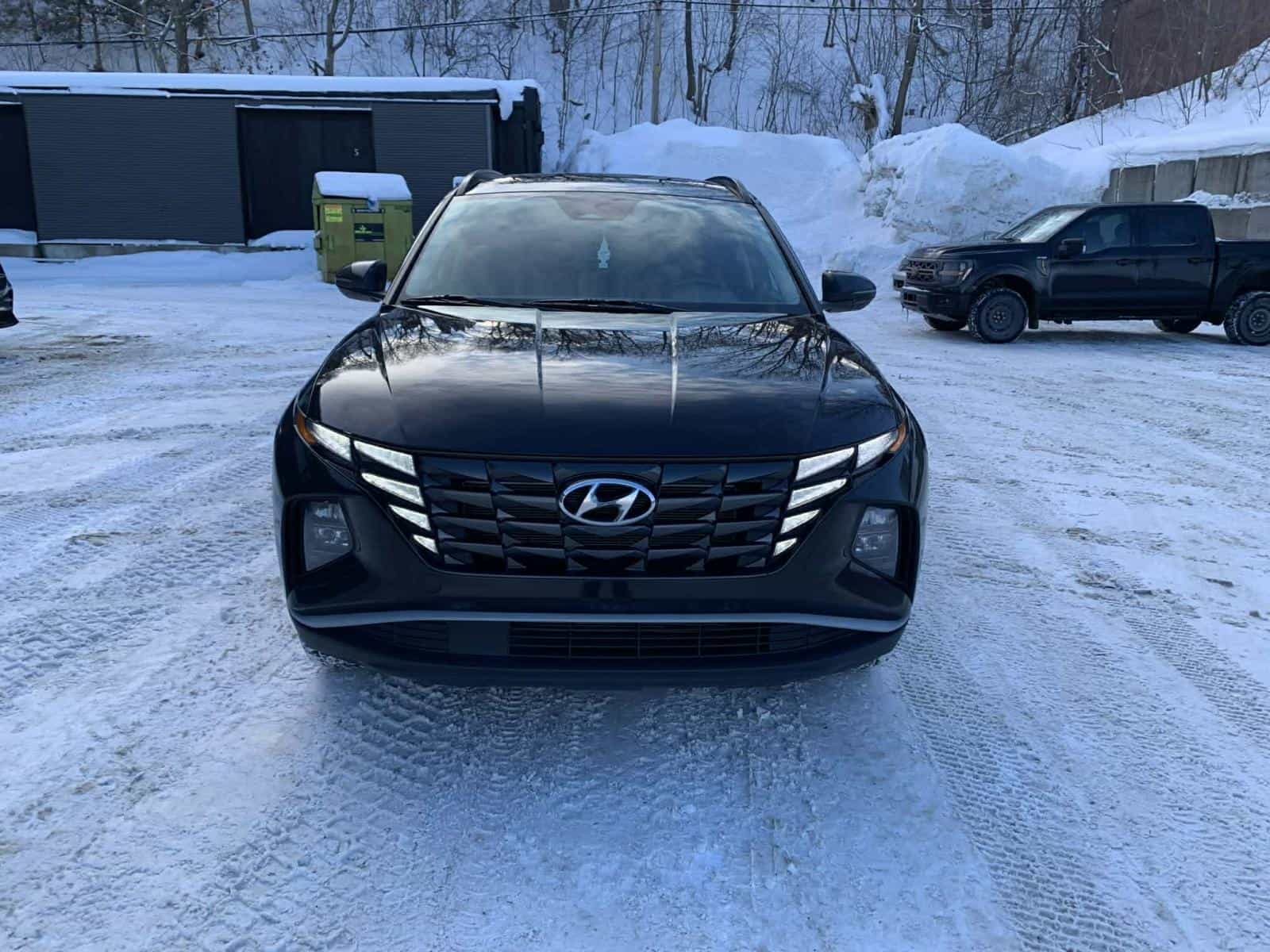 2022 Hyundai Tucson Essential - Image 2