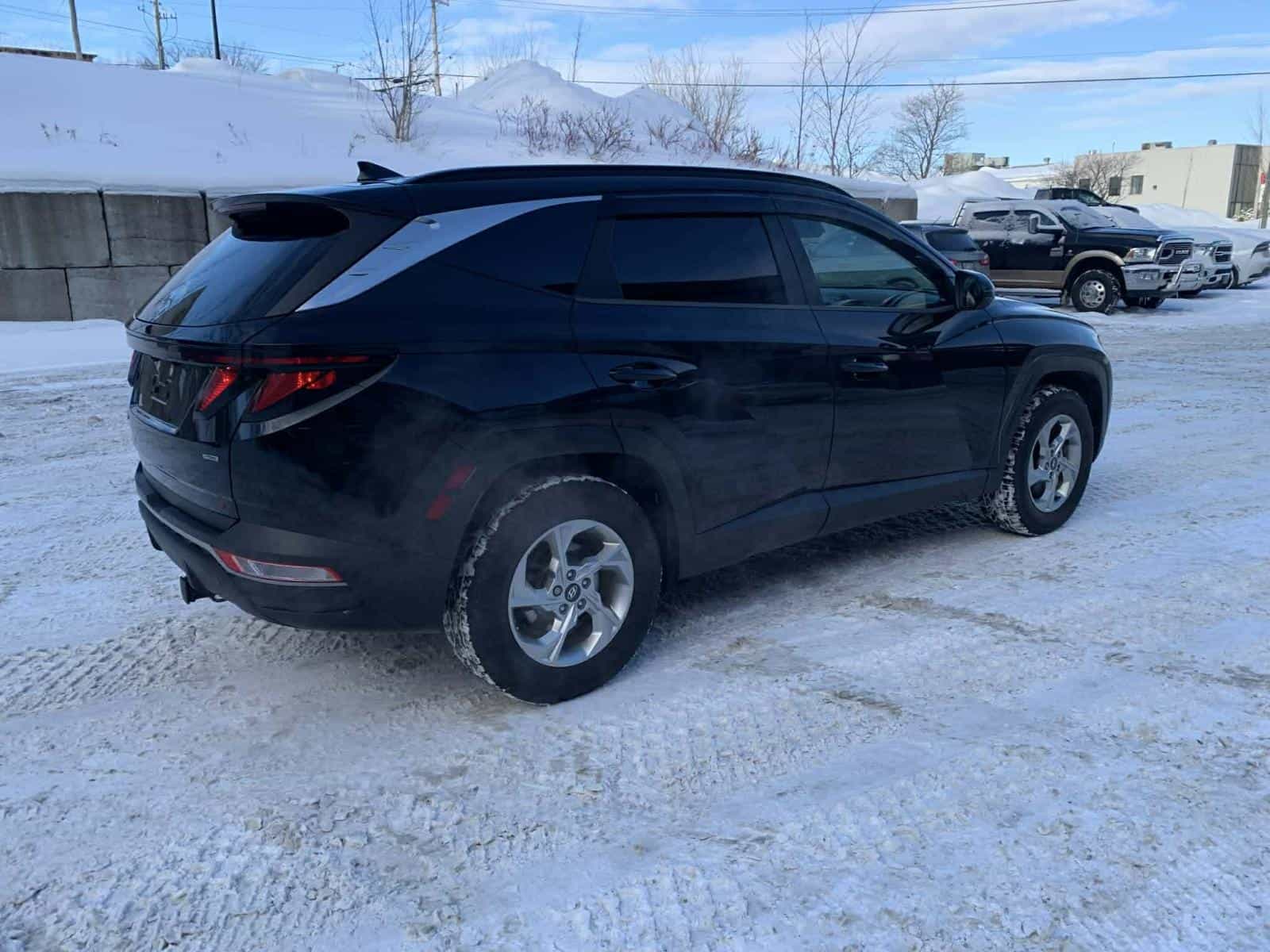 2022 Hyundai Tucson Essential - Image 4