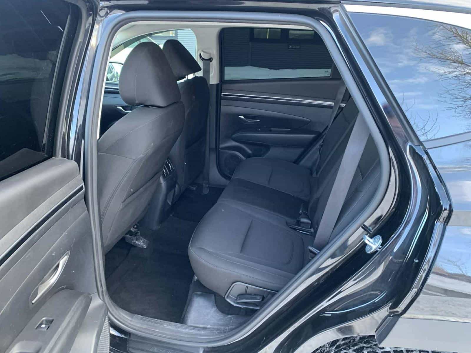 2022 Hyundai Tucson Essential - Image 9