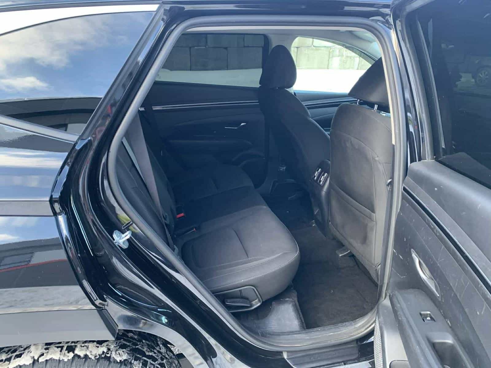 2022 Hyundai Tucson Essential - Image 16