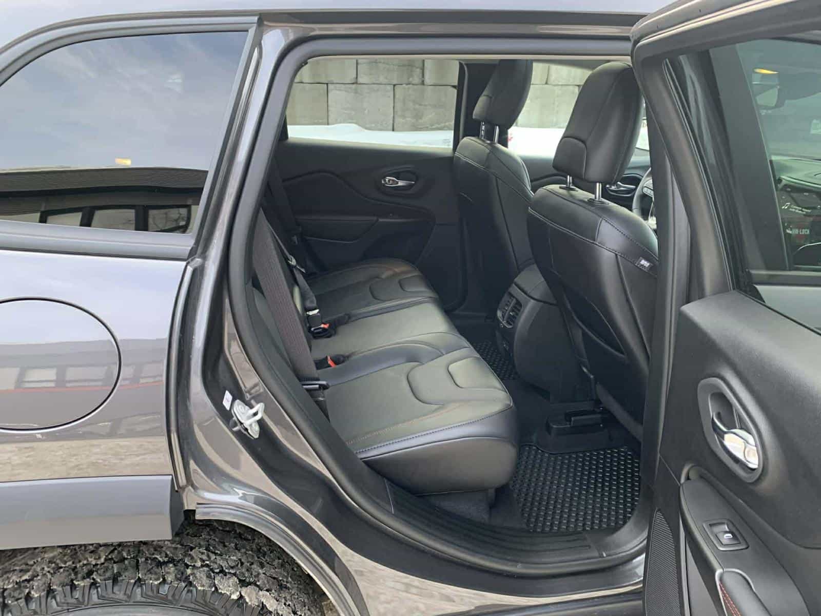 2023 Jeep CHEROKEE TRAILHAWK Trailhawk - Image 9