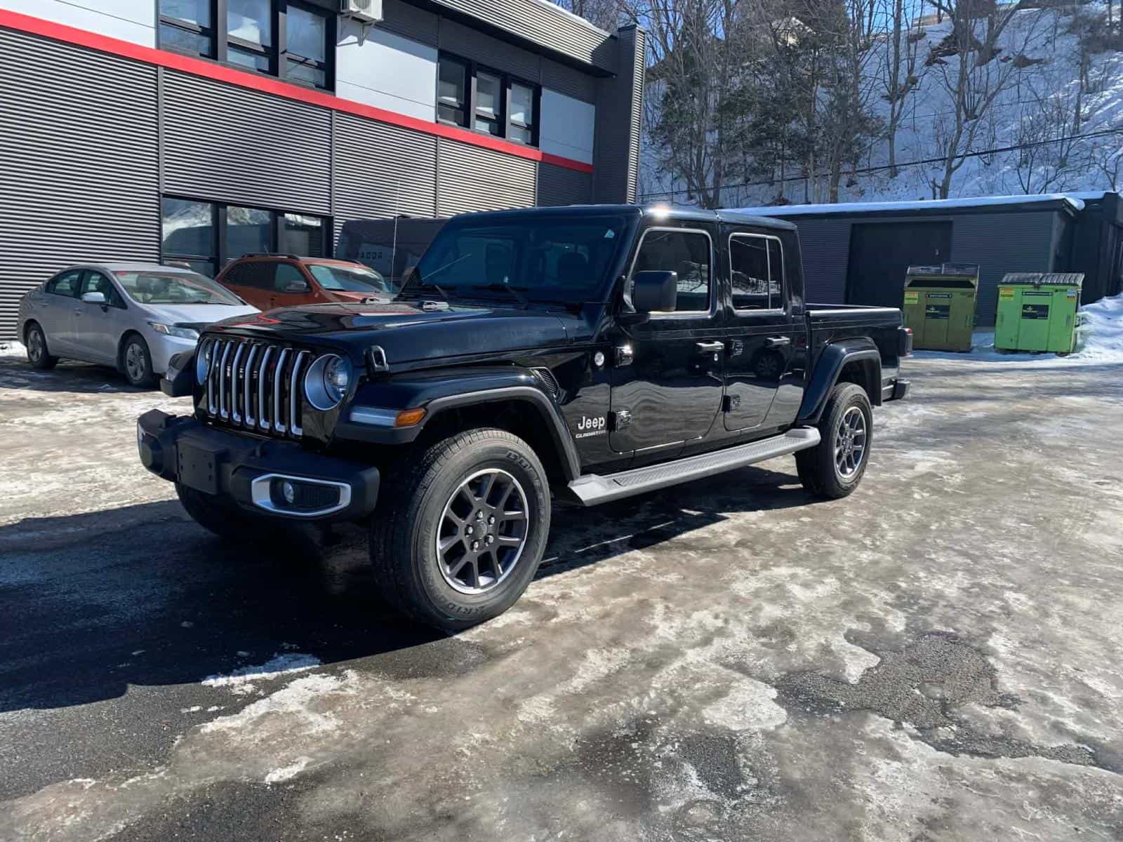 2022 Jeep Gladiator Overland - Image 1