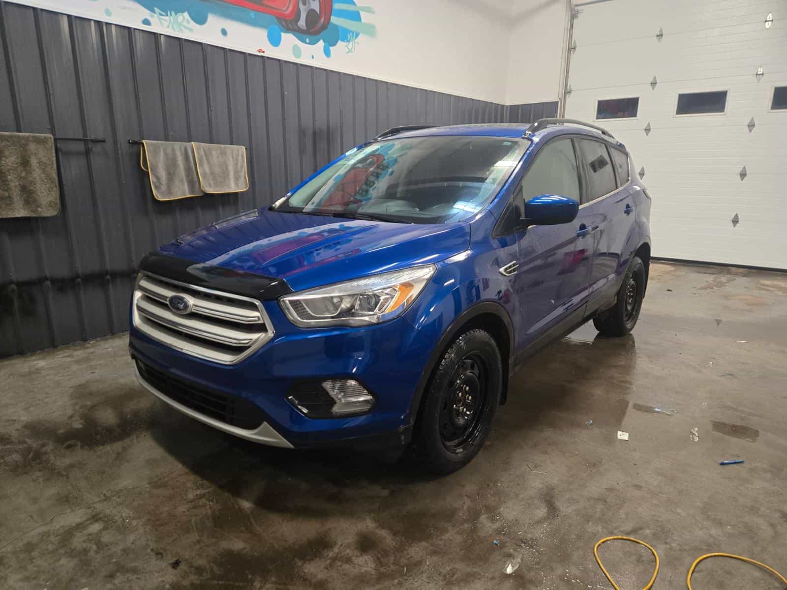 2018 Ford ESCAPE SEL SEL - Image 1