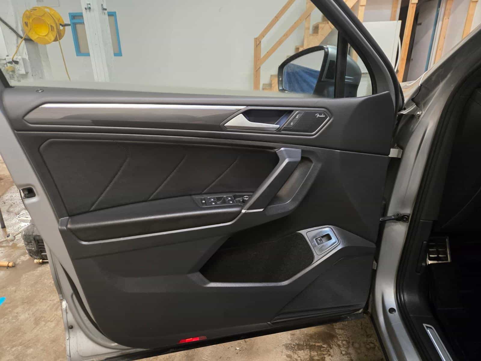 2020 Volkswagen Tiguan Sel Premium Highline - Image 10