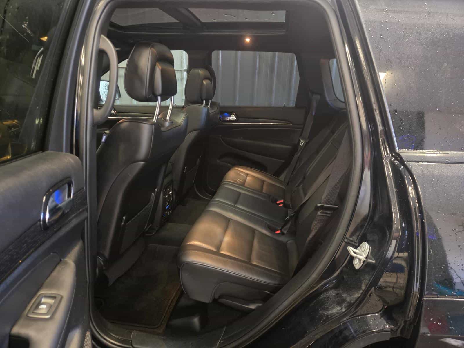 2021 Jeep Grand Cherokee High Altitude - Image 12