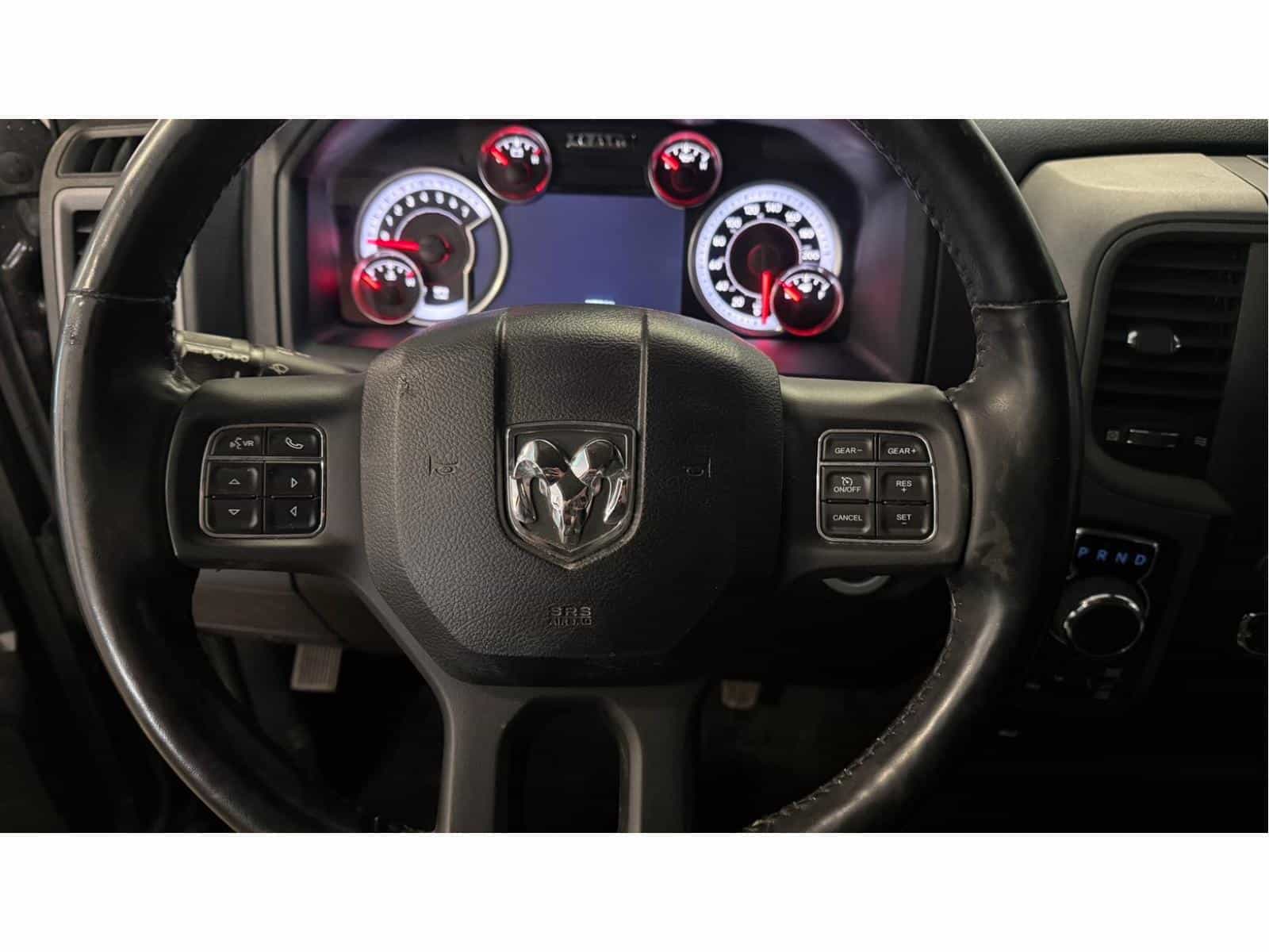 2021 RAM 1500 Classic Express - Image 13