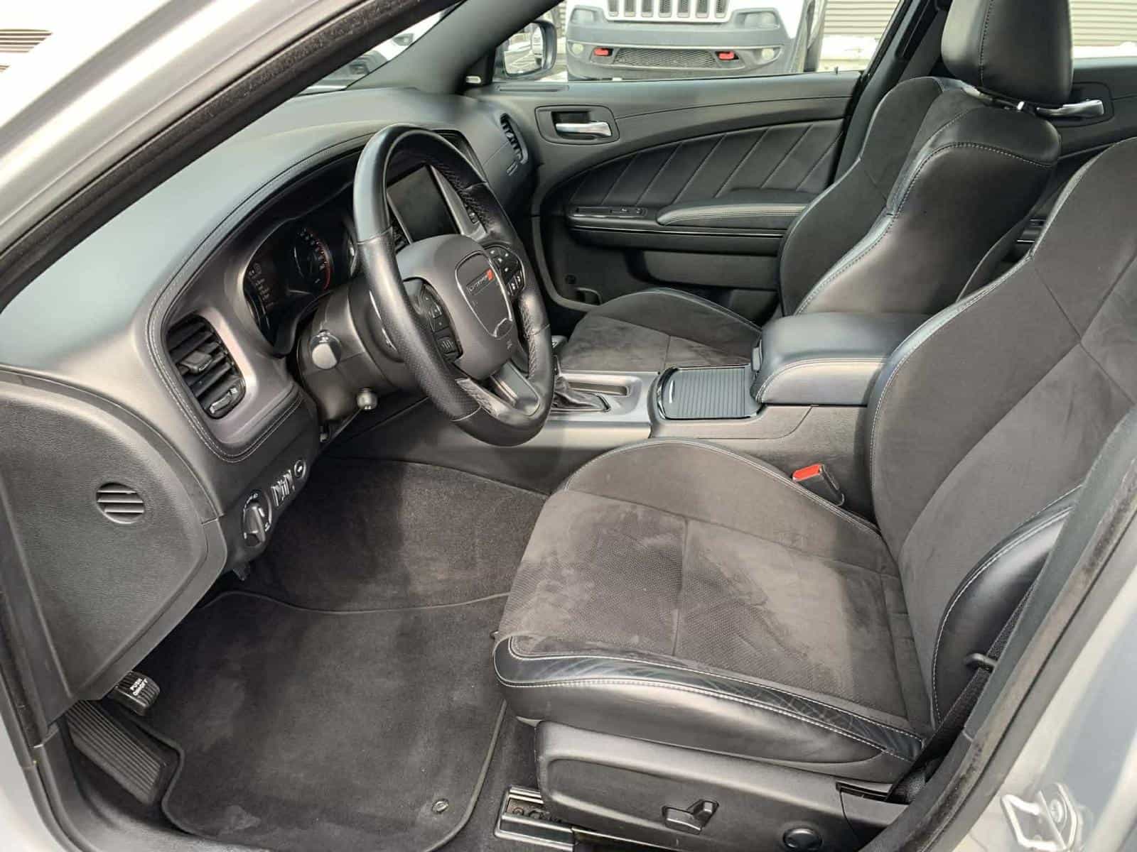 2023 Dodge Charger GT - Image 13