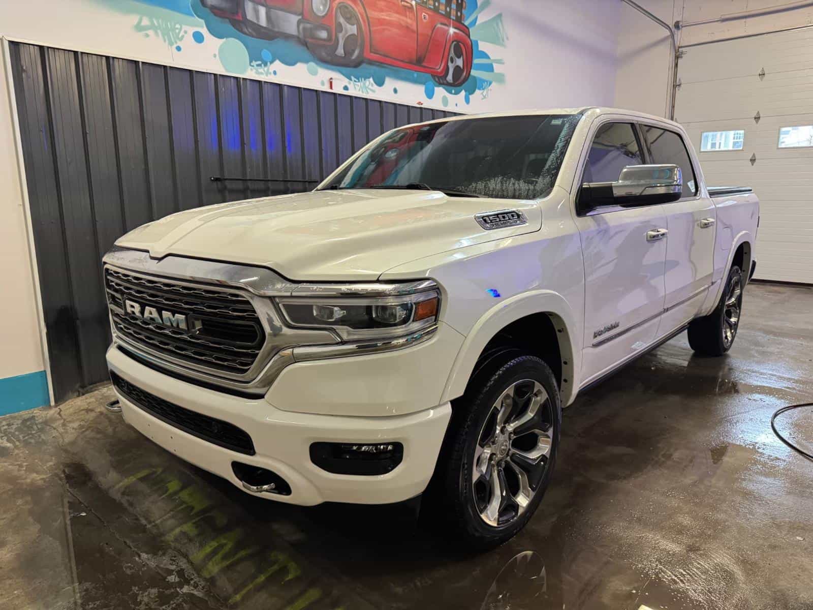 2022 RAM 1500 Limited - Image 1