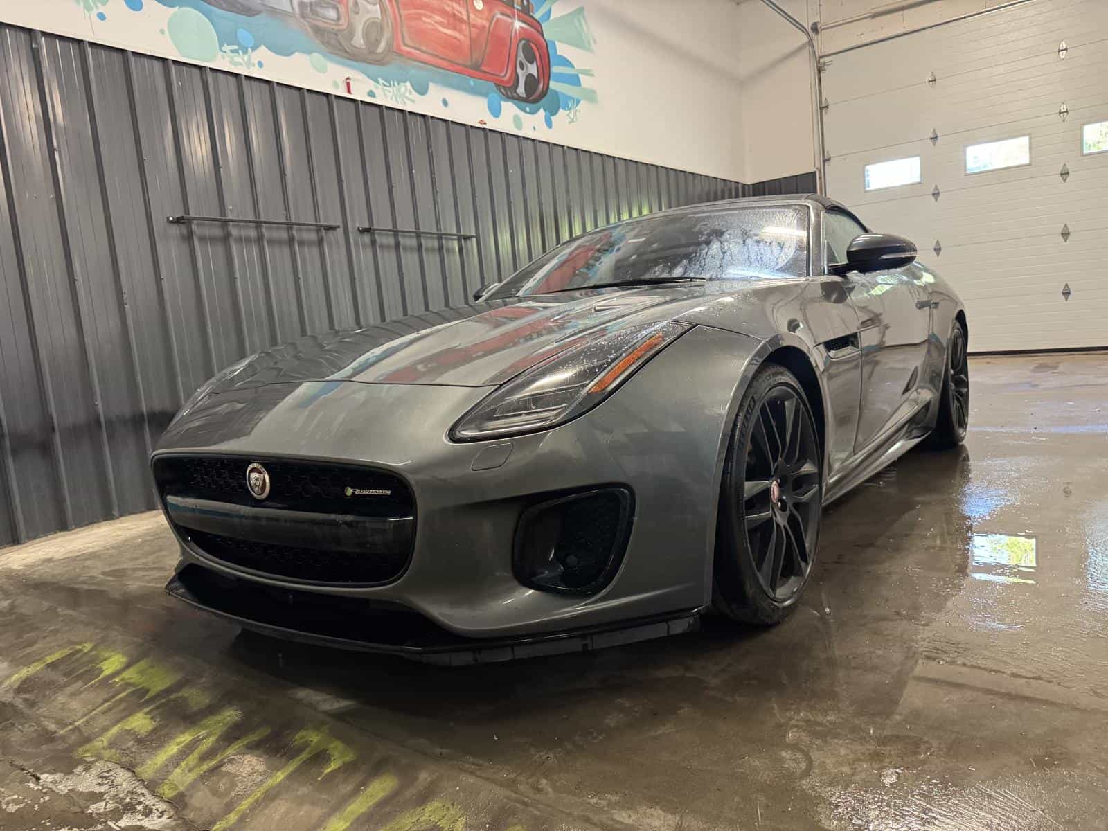 2018 Jaguar F-Type V6 R-Dynamic - Image 1