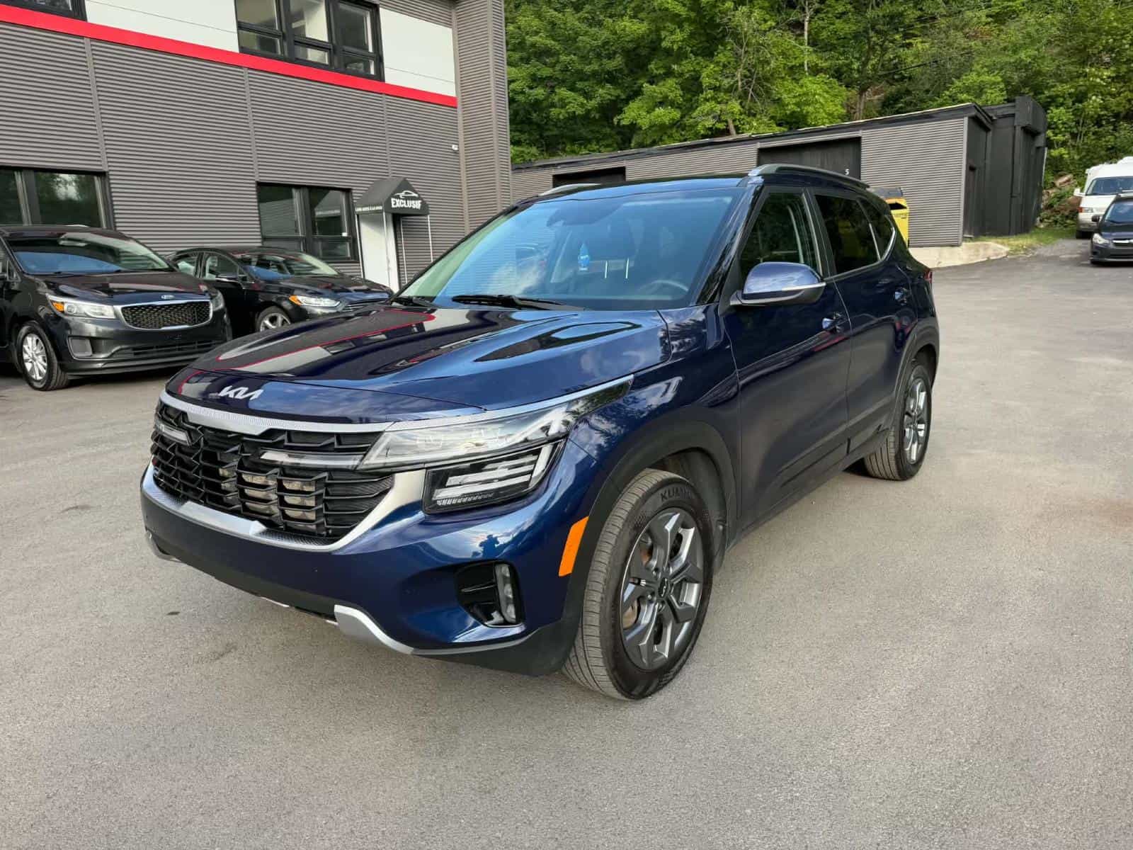 2025 Kia Seltos EX - Image 1
